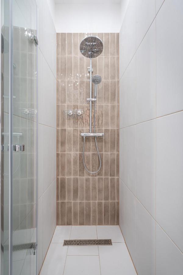 K10 - Kazinczy Street Heritage Suite - Best Location By Bqa Budapest Exteriör bild